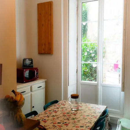 Beau T3 Avec Jardinet Proche Hyper-centre נאנט